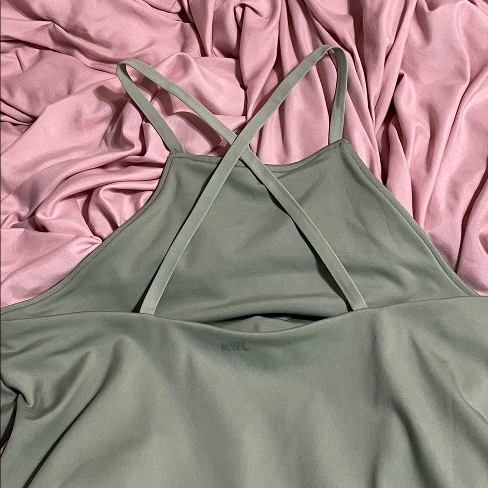 Madewell 2.0 MWL Flex Fitness Dress NWOT Mint Green Size Med Strappy Criss Cross - Picture 6 of 11